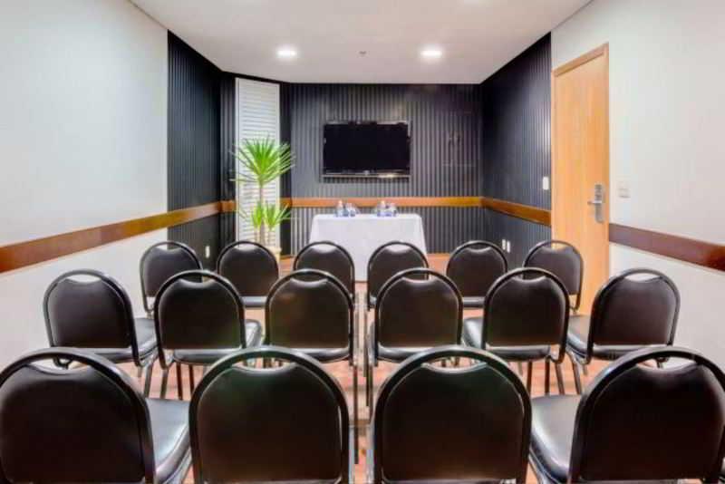 Blue Tree Towers All Suites Santo André Esterno foto