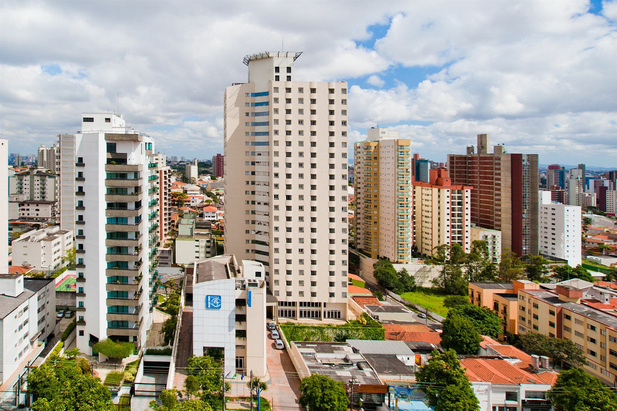 Blue Tree Towers All Suites Santo André Esterno foto